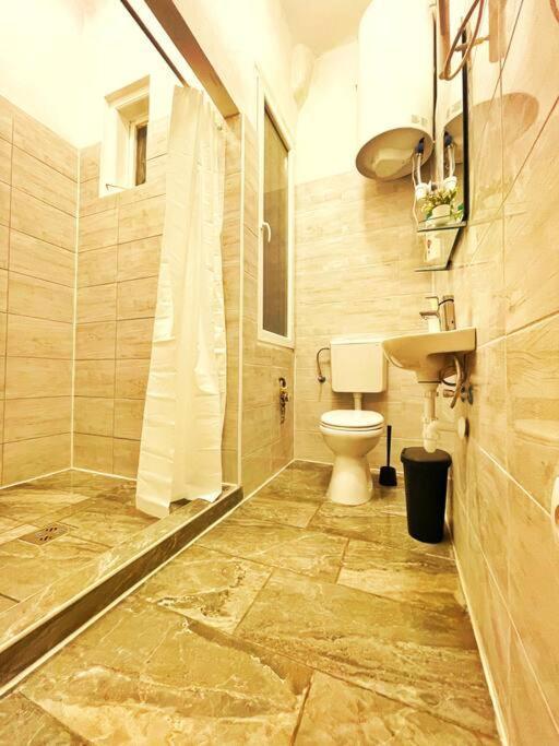 Flat Budapest