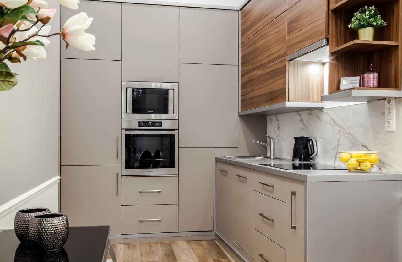 Apartment Danube Royal De Lux *