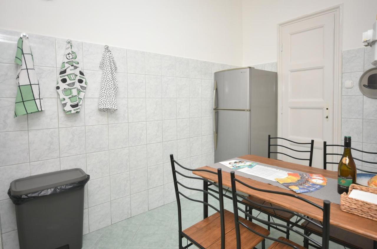 Apartment Castle Nest *