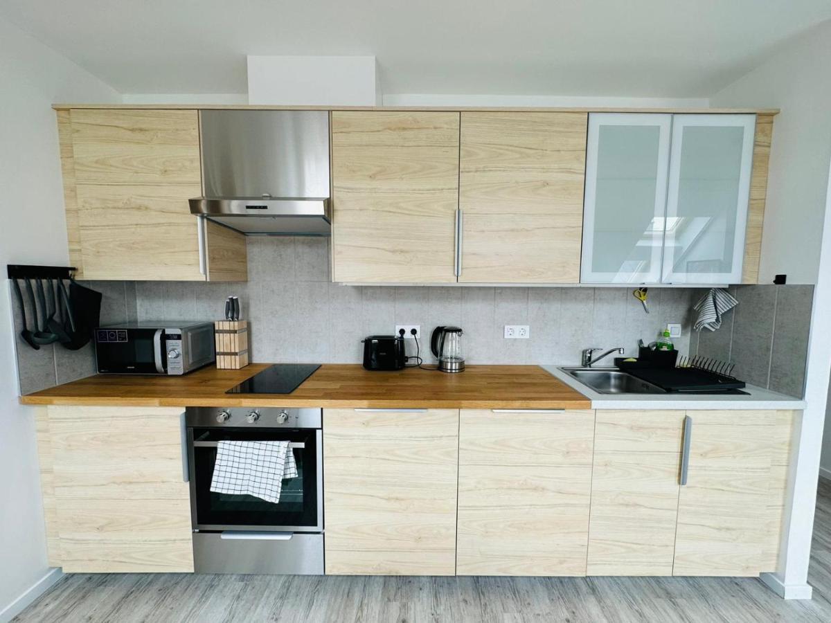 Palace Quarter 1 Peaceful Modern Floor Apartment Budapest
