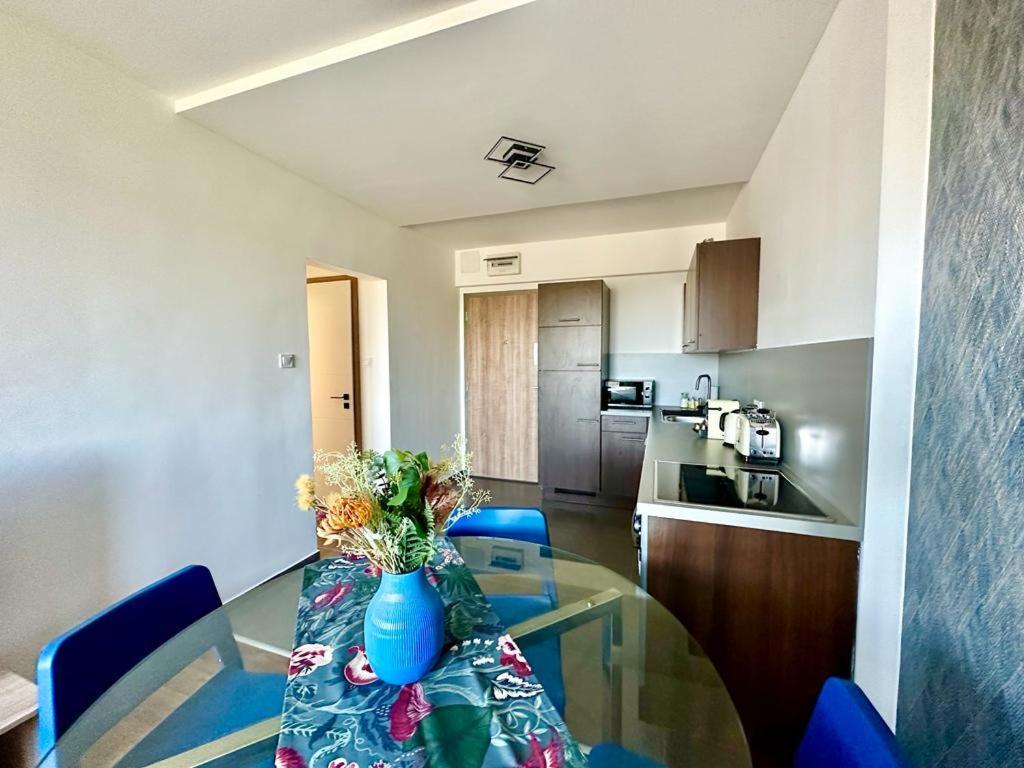 Lovely Young Panorama 01 #danube #balcony #freeparking Budapest