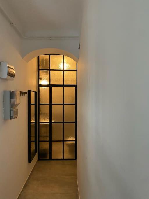 Lejlighed Charming In The Heart Of Gellert Area. *