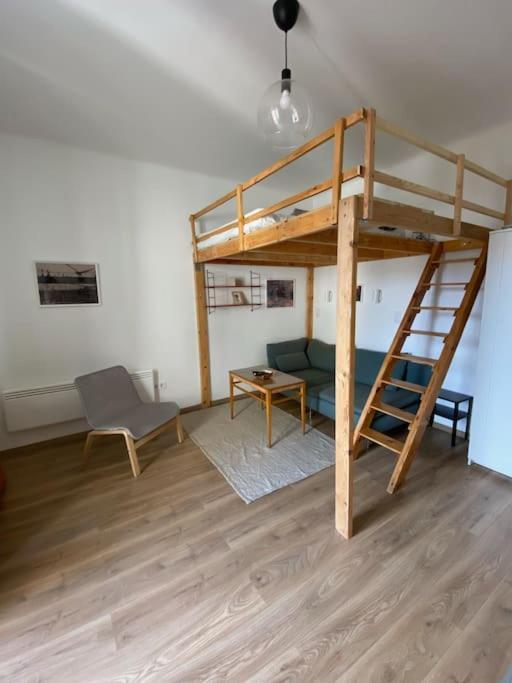Charming In The Heart Of Gellert Area. Lejlighed Budapest