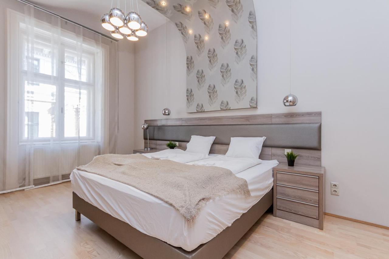 Andrassy Str. Luxury *