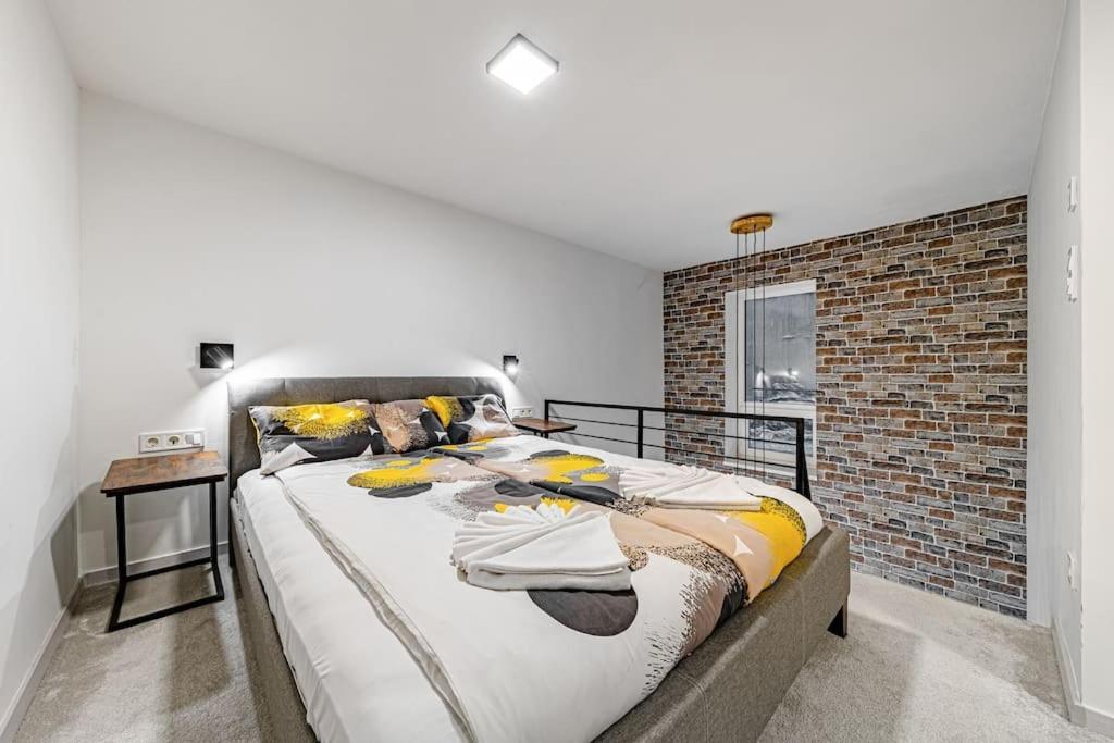 Apartamento Chic Loft Bp: Industrial Gem