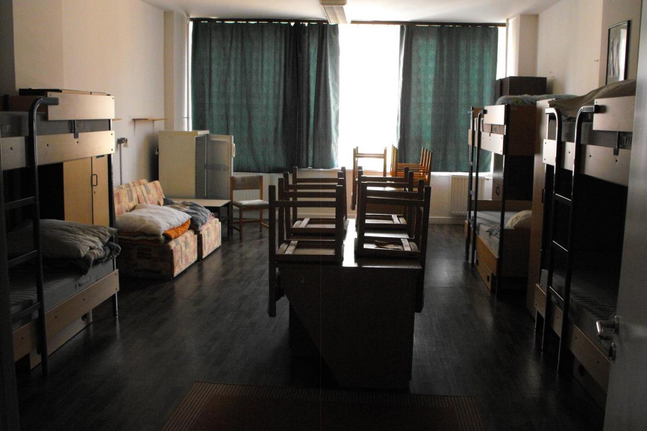 Pannonia Hostel *