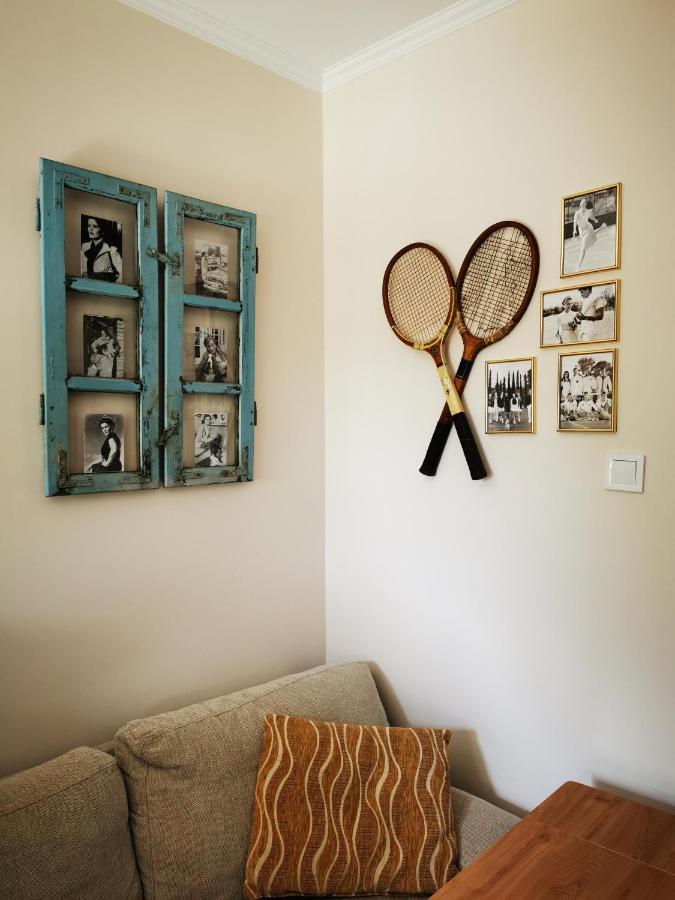 Mrs. Columbo's Flat Budapešť