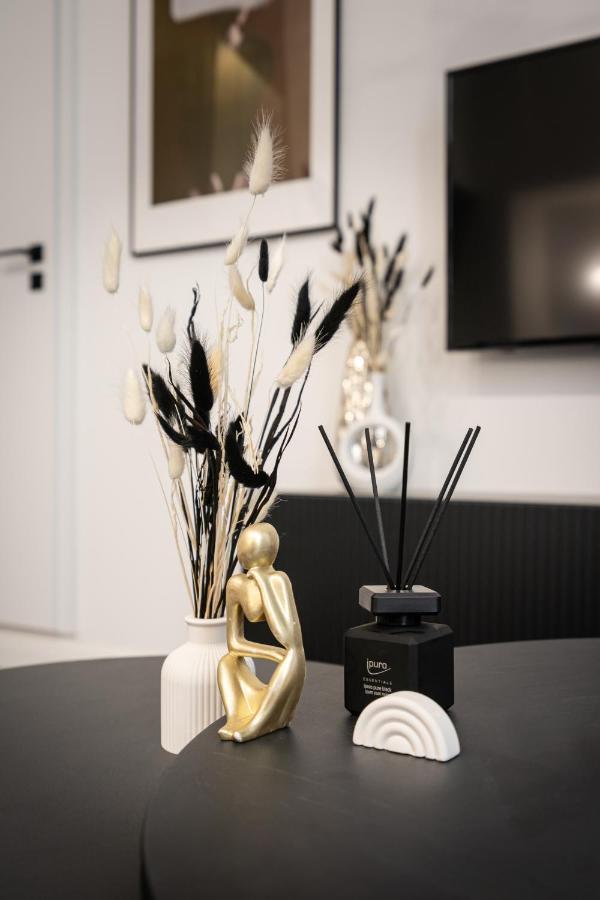 E39 Boutique Apartments, Location By Bqa