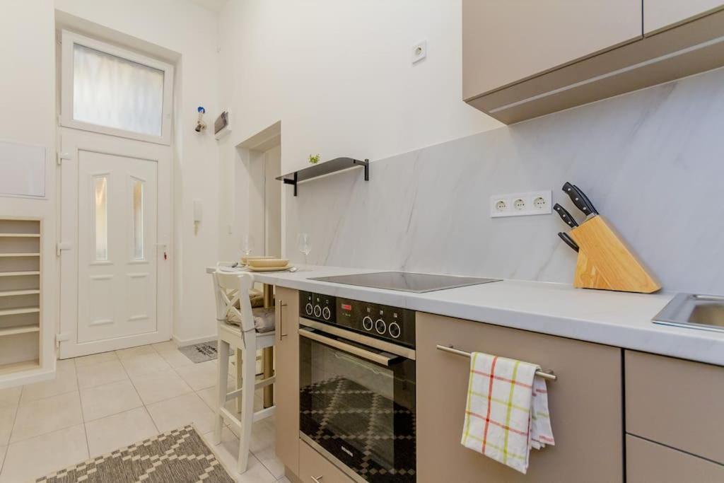 Apartmento Albero Di Acacia By Nw Lägenhet *