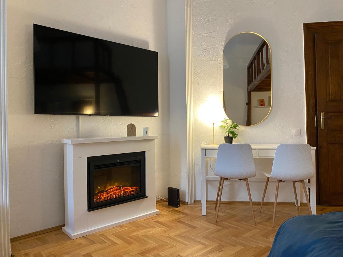 Romantic Centre Flat - Alexandra *