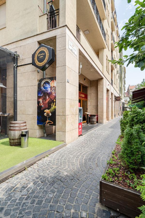 Appartamento Avant-garde Abode With Terrace Budapest