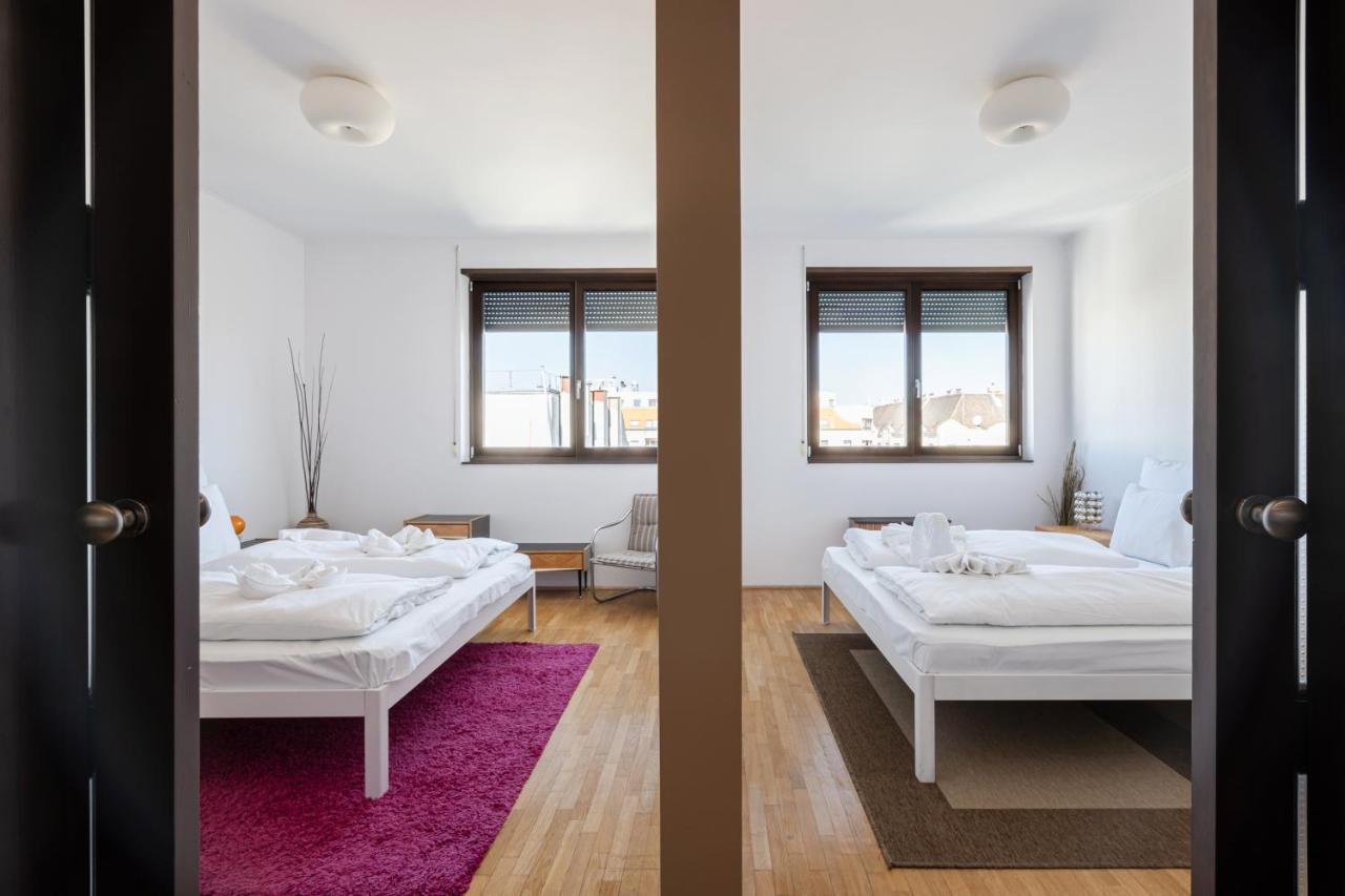 Avant-garde Abode With Terrace Appartamento *
