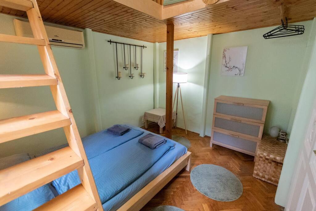 Apartment Kofarago