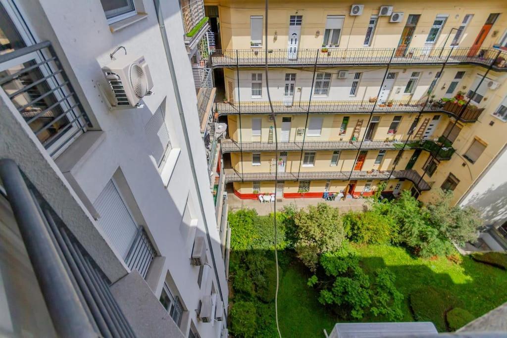 Apartamento Akvarell House Ac/free Parking