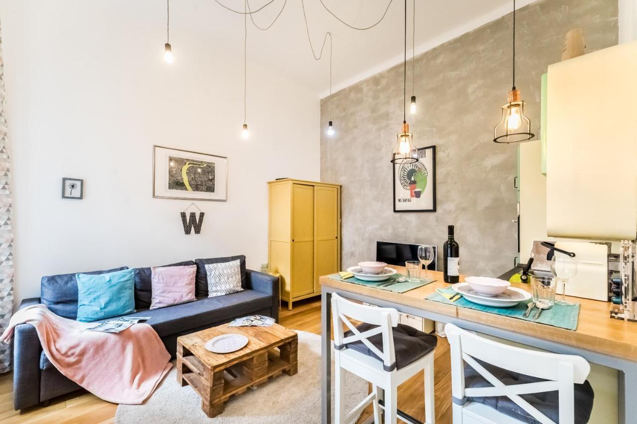 Hip Loft Style Near Vaci Street Appartamento *