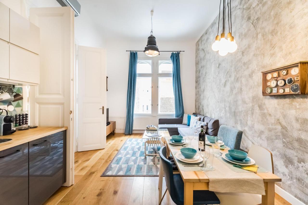 Hip Loft Style Near Vaci Street Budapest