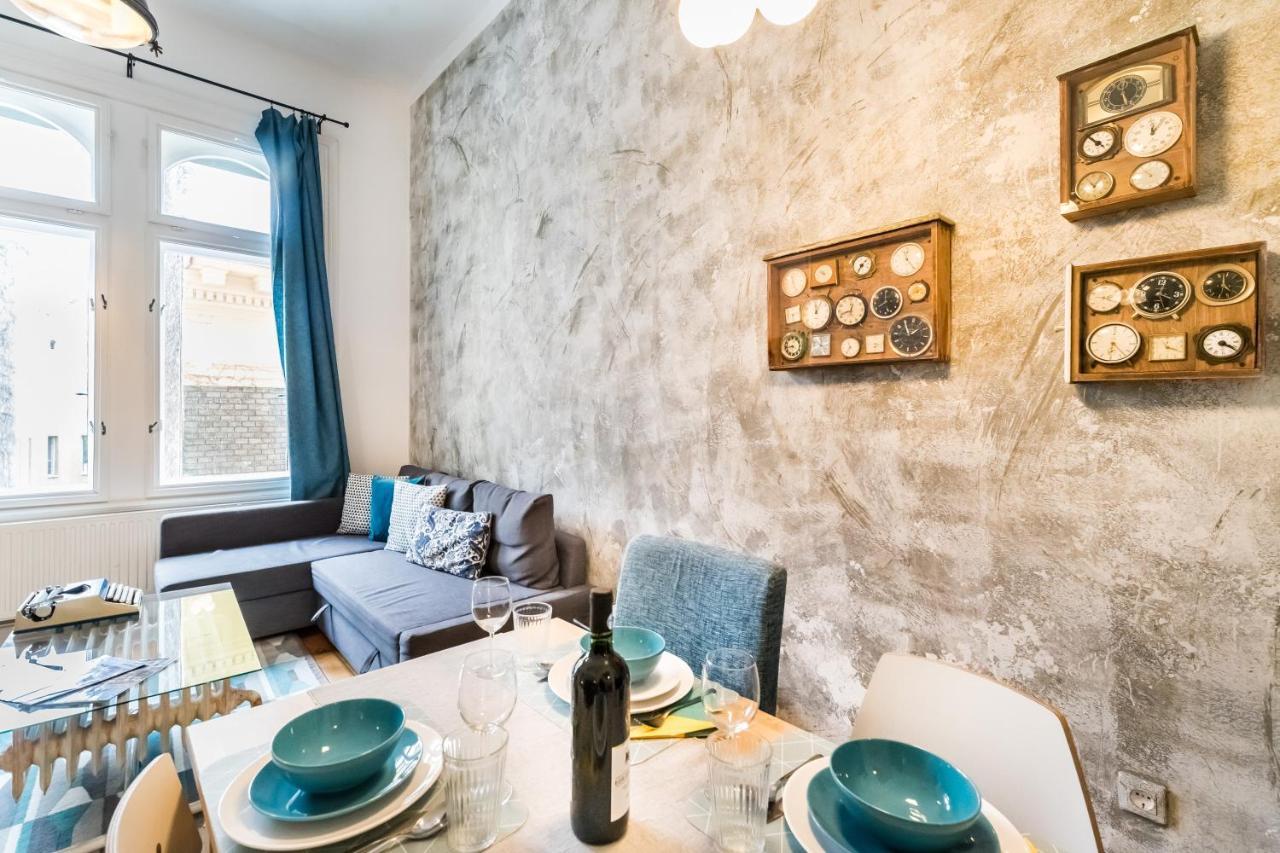 Hip Loft Style Near Vaci Street Appartamento