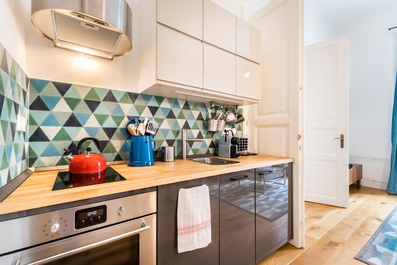 Hip Loft Style Near Vaci Street * Budapest