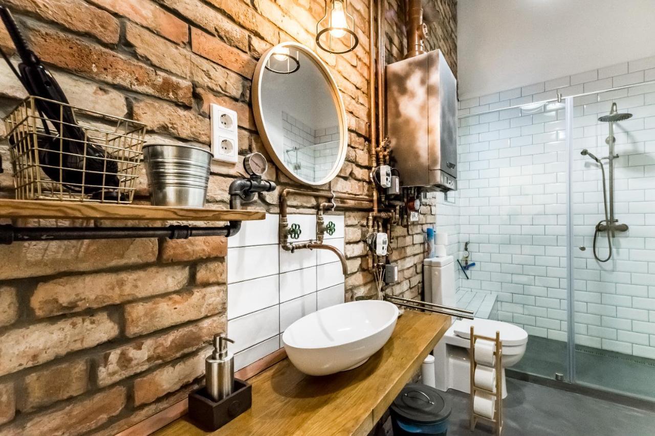Hip Loft Style Near Vaci Street Appartamento Budapest