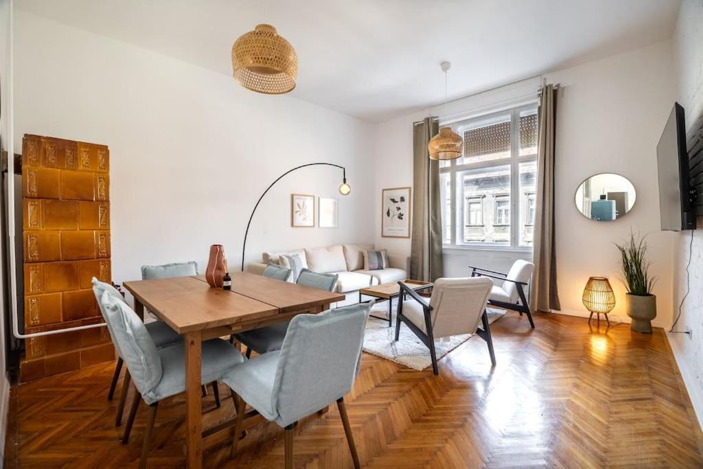 Apartament Designer Two Bedroom *