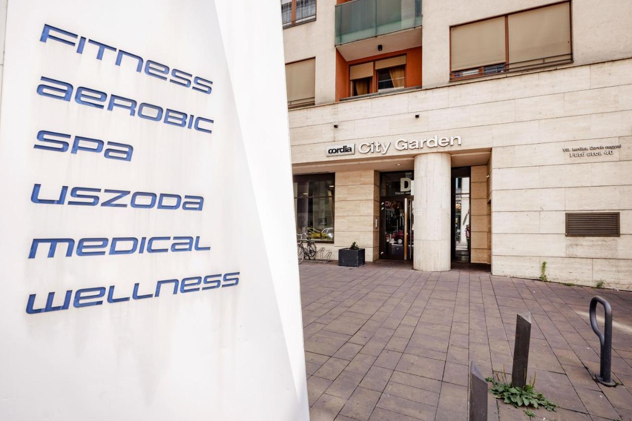 Corvin Promenade 2f Apartment, Downtown Budapest