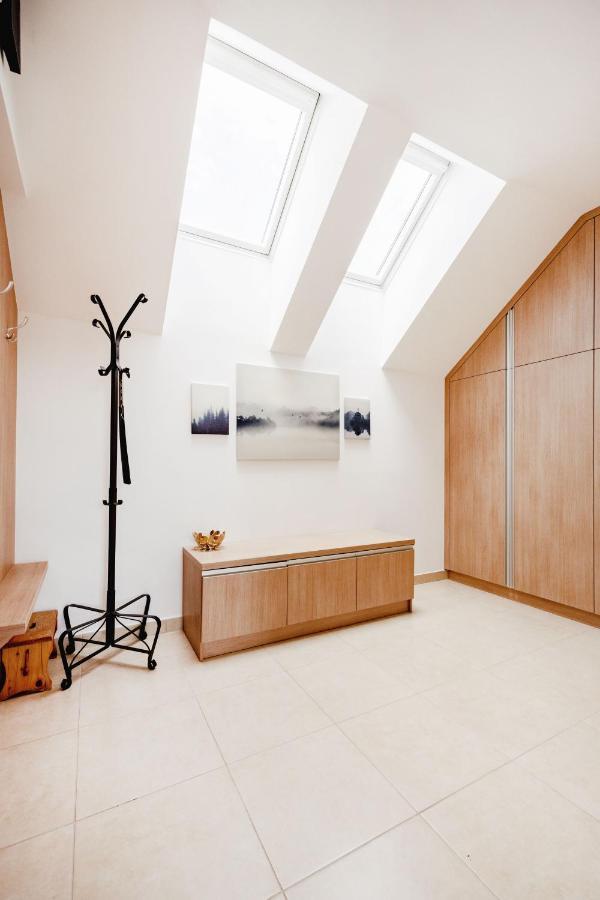 Corvin Promenade 2f Apartment, Downtown