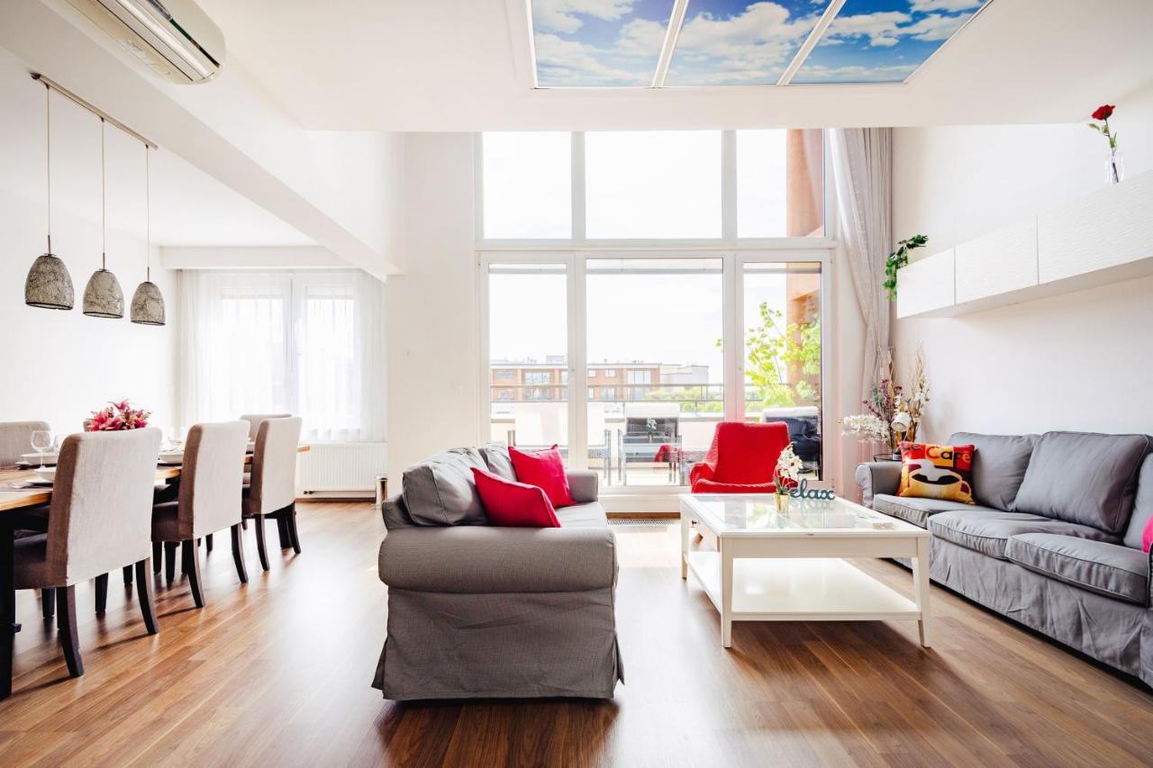 Corvin Promenade 2f Apartment, Downtown Appartement