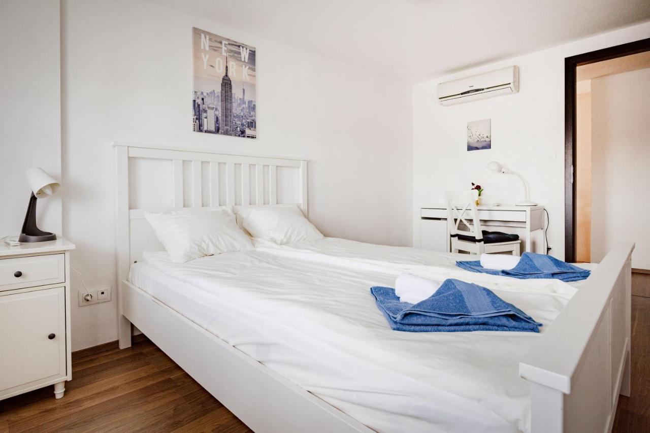 Appartement Corvin Promenade 2f Apartment, Downtown *