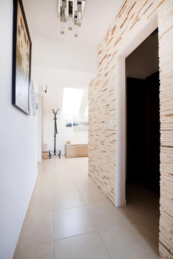 Corvin Promenade 2f Apartment, Downtown Budapest