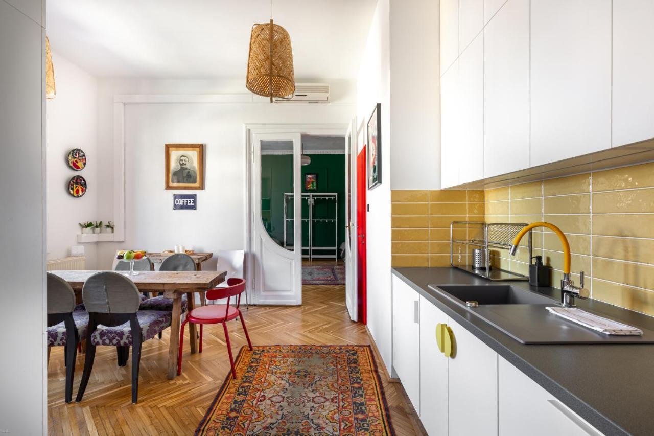Huge & Stylish In The Center For Up To 20 People Budapest