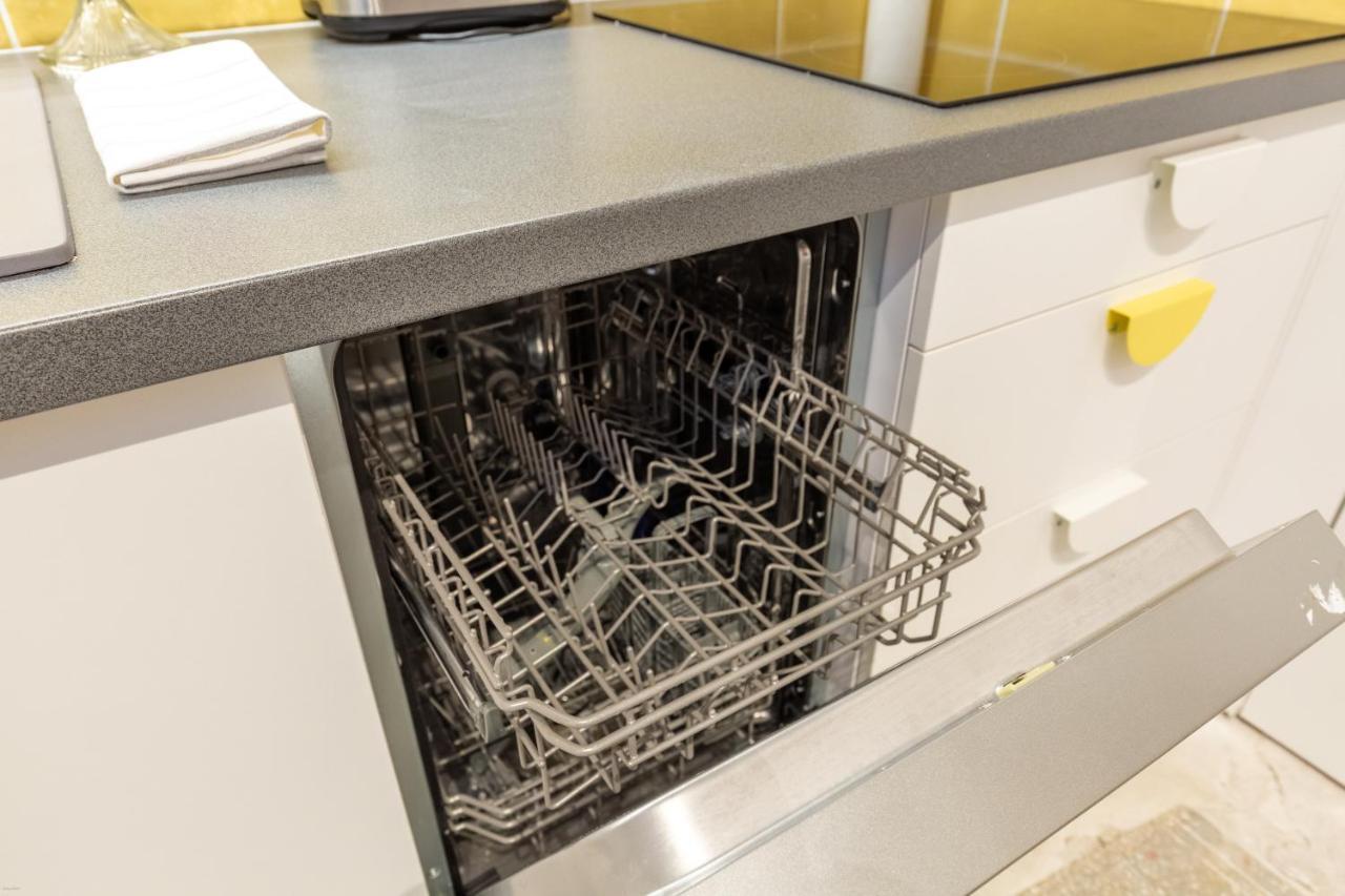 Huge & Stylish In The Center For Up To 20 People Apartamento