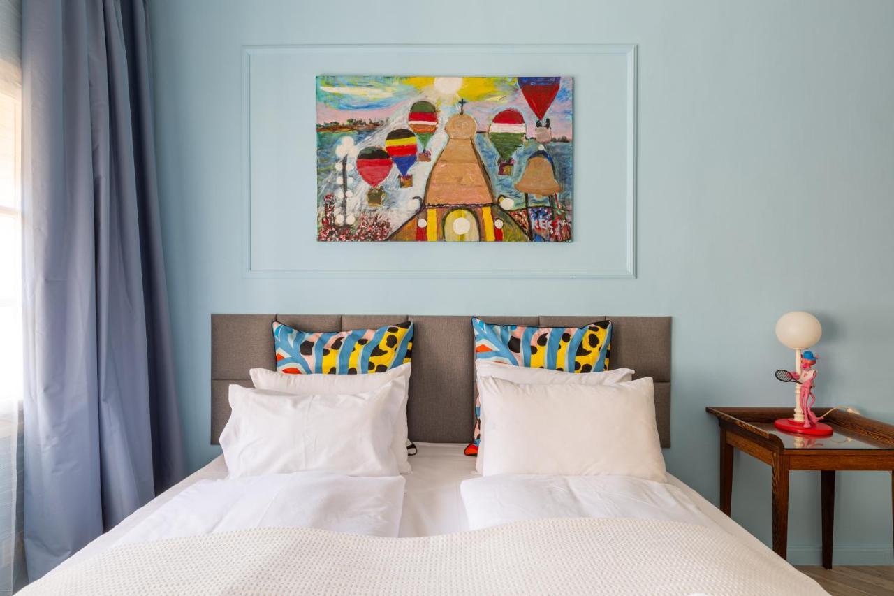 Huge & Stylish In The Center For Up To 20 People Budapest