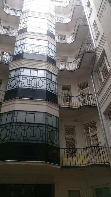 Jazz! Super Cozy Downtown Apartmán Budapest
