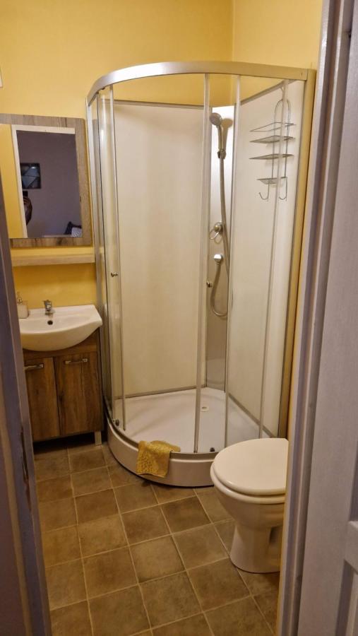 Friendly In The Suburb. Apartman Budapest