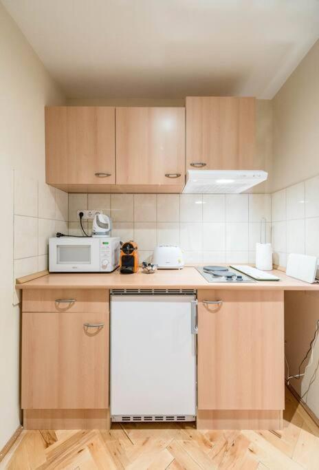 Venus - Renate Apartment