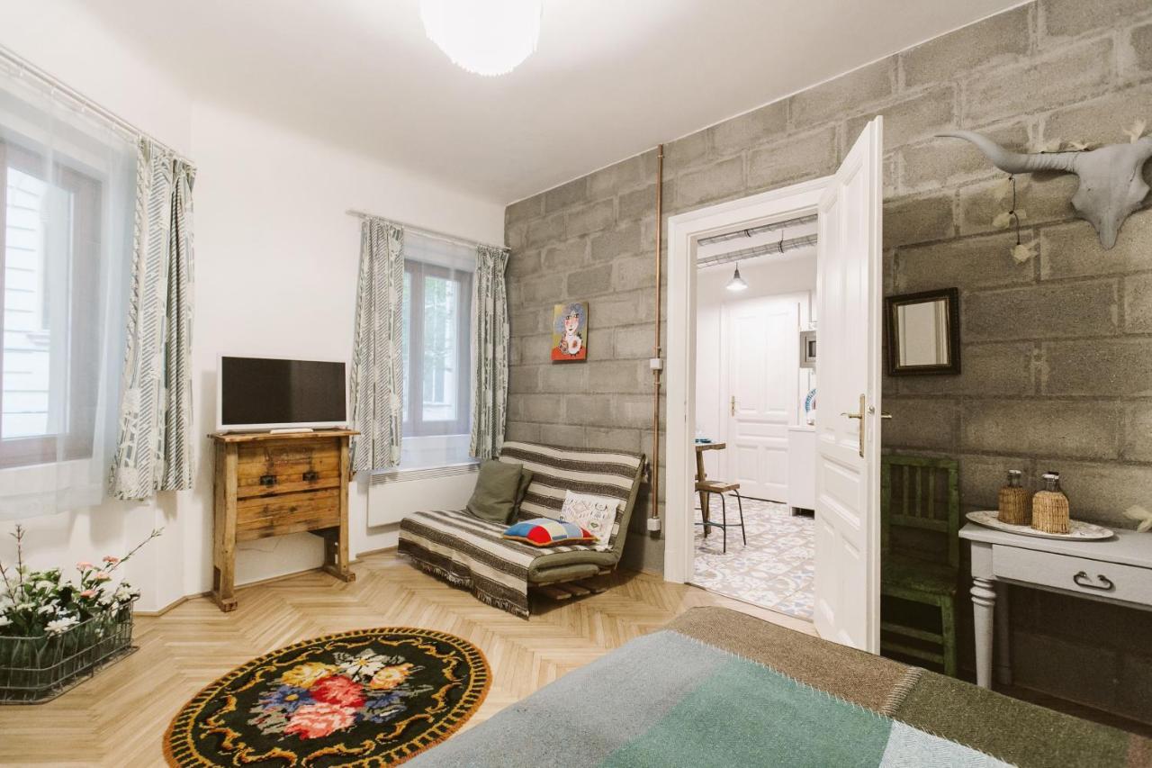 The Double Vintage & Handcrafted Apartament *