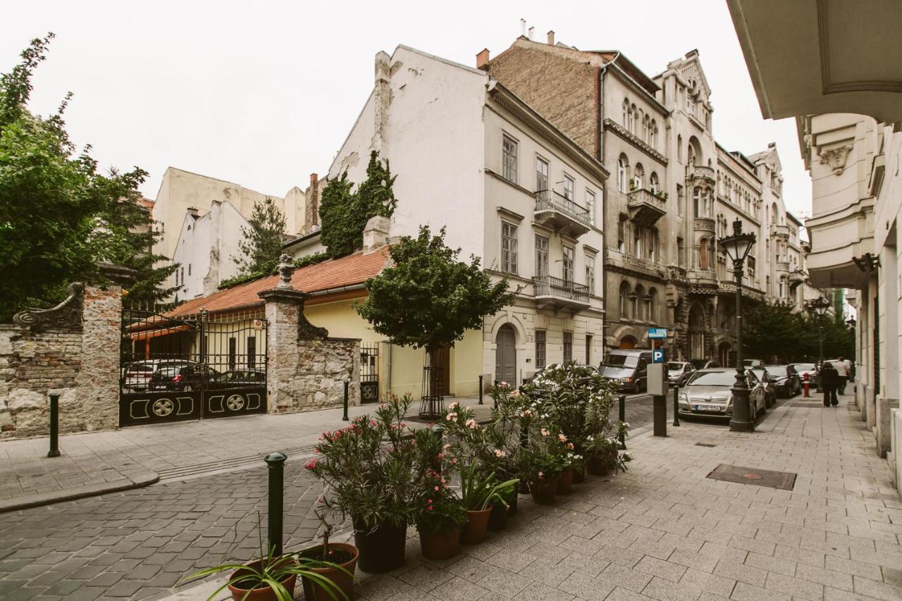 The Chapel - History, Tradition, Luxury * Budapest