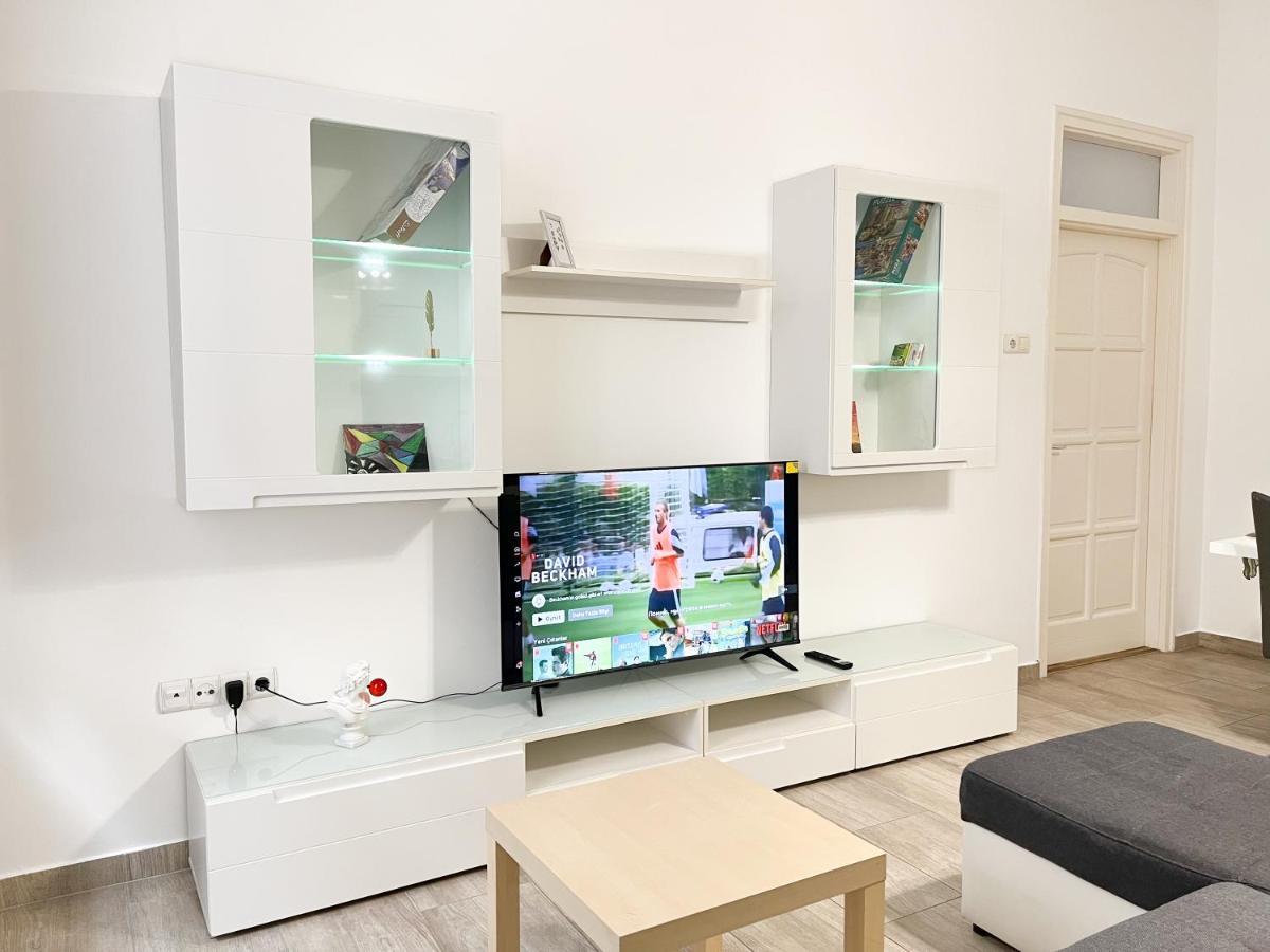 Majestic Residency - 3 Bedrooms Budapest