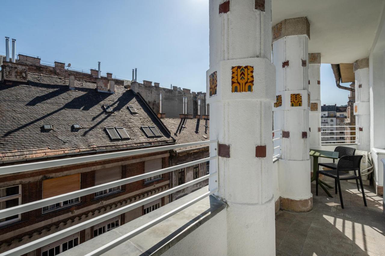R6 - Boutique Apartments, Location By Bqa Apartament