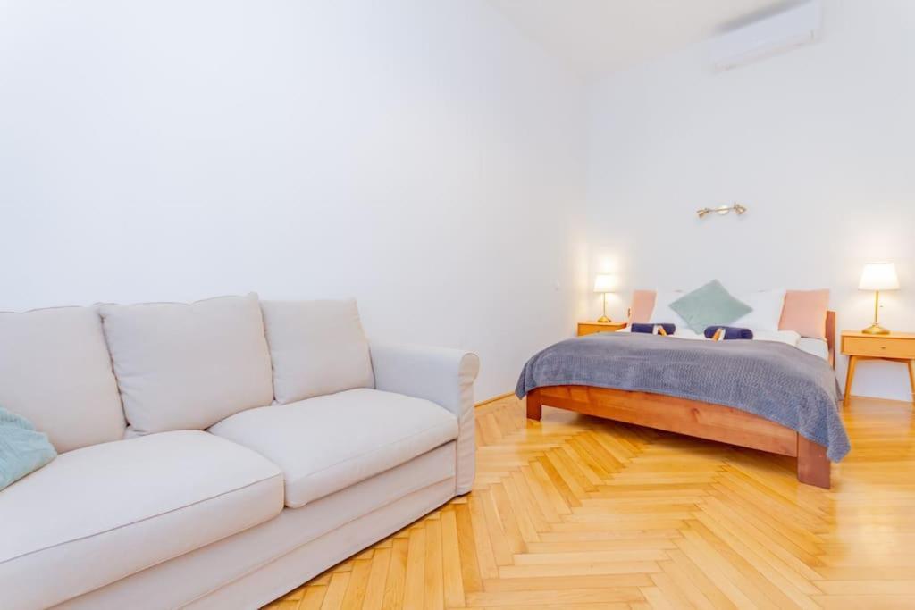 Apartman Bartok Boulevard By Nw *