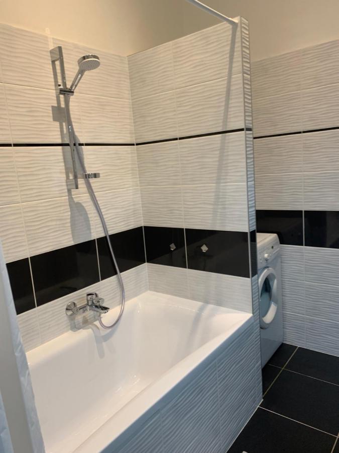 Budapest, Graf Teleki Laszlo Budapest