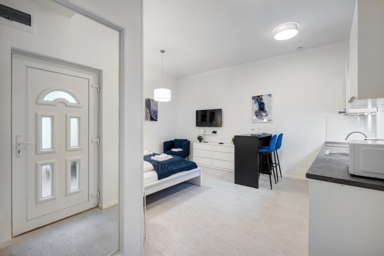 Apartman Modern In Authentic Area