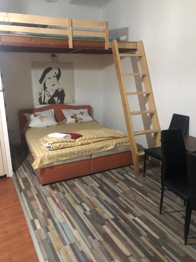 7dab Bezeredj Contactless Self -check-in Apartman