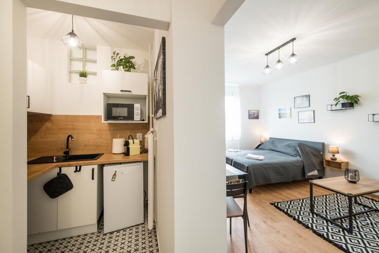 Ujbudacenter Apartman *