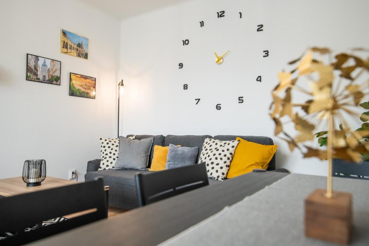 Ujbudacenter Apartman Budapest