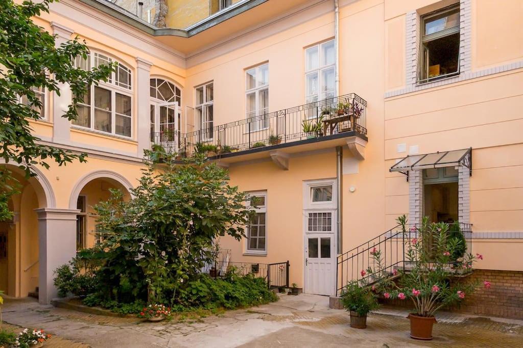 Lägenhet Silent Island - Beautiful Flat In Horanszky Str.