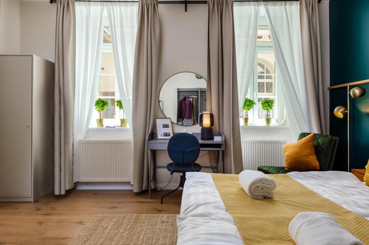 Stylish And Comfortable Downtown Apartment