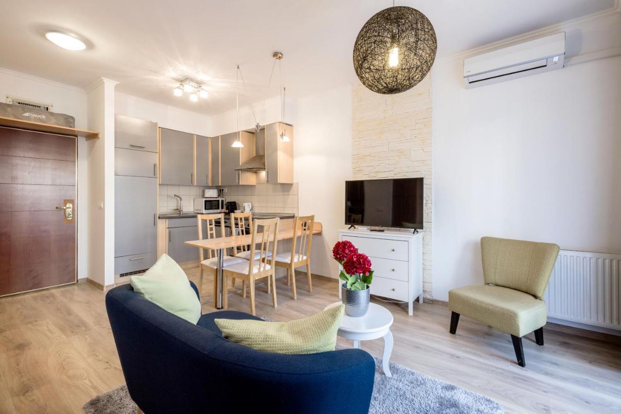 Cozy In The Heart Of With Terrace And Tub Apartament *