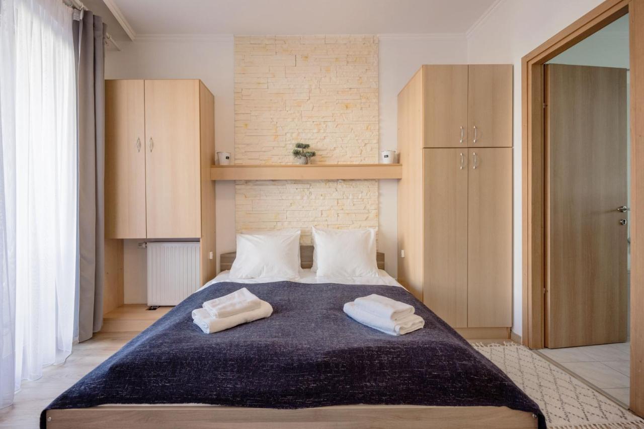 Cozy In The Heart Of With Terrace And Tub *