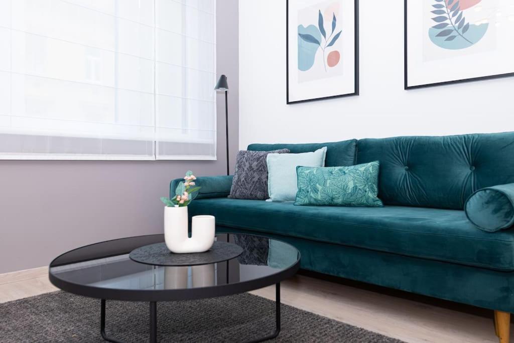 Appartamento Chic207 Retreat: Modern 1br Gem With Parking By Nw Budapest